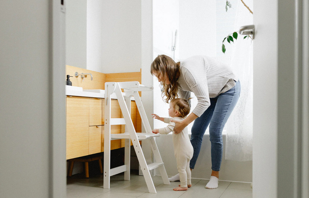 How to Switch Your Child from High Chair to Learning Tower